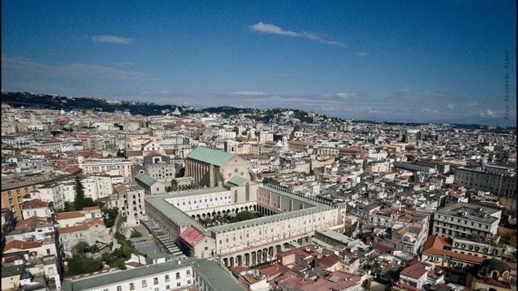 Città di mare con poco verde