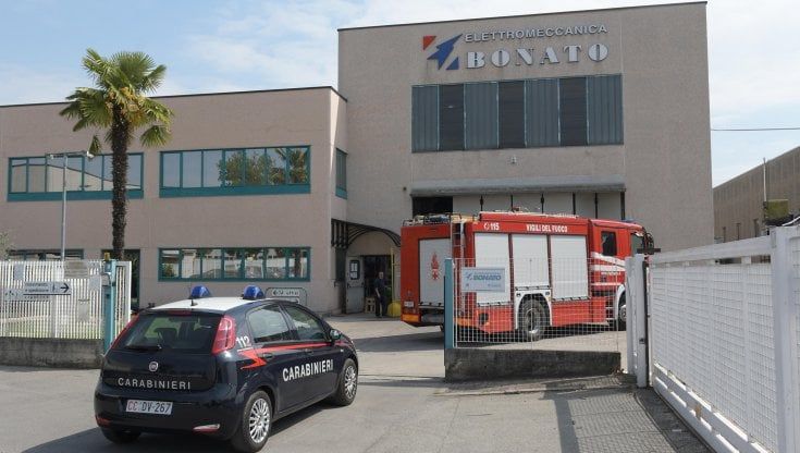 Rosario Frisina, morto a 58 anni straziato dal tornio nell'azienda di Gorgonzola: "Quell'urlo disperato davanti alla macchina"