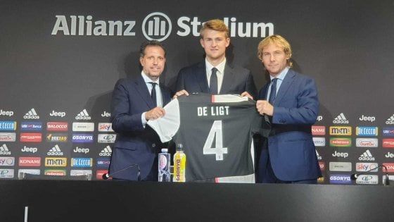 Juventus, De Ligt si presenta: "Qui per la maglia, ma anche grazie a Sarri e Ronaldo"