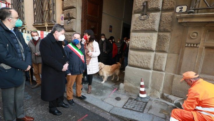A Firenze pietra d'inciampo per Nathan Cassuto, rabbino eroe ai tempi del nazifascismo
