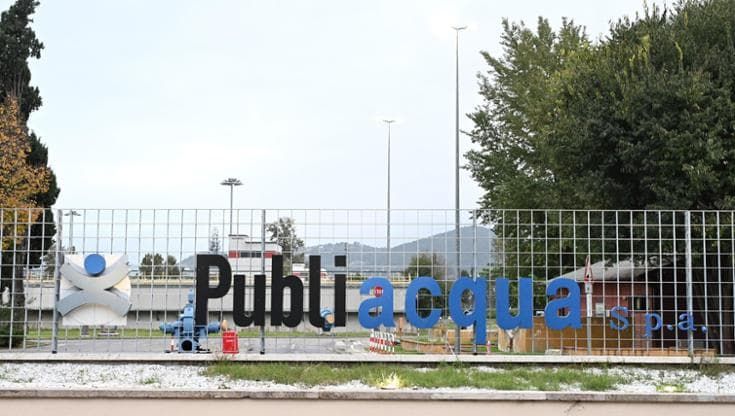 Acqua a rischio dal 15 al 17 maggio, arrivano 13 autobotti