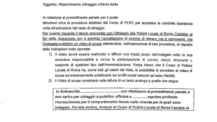 La gogna su YouTube: “Hai offeso i vigili? Pubblica un video di scuse”