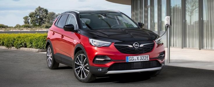 Opel Grandland X Hybrid4, il giorno del debutto
