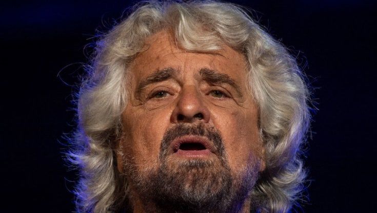 E, come previde zio Comencini, Beppe Grillo torna povero Cristo 