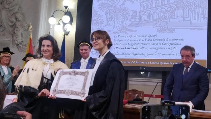 Messina, conferita la laurea honoris causa in Giurisprudenza a Paola Cortellesi