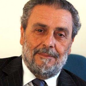 Tensione all'assessorato all'Ambiente. L'ex direttore generale prende a calci la porta del capo di gabinetto