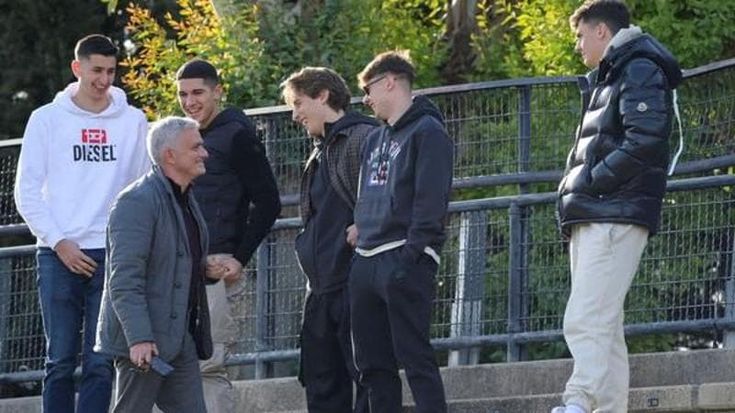 Zalewski separato in casa, è l’ultimo dei bimbi di Mou: la nidiata vale 40 milioni