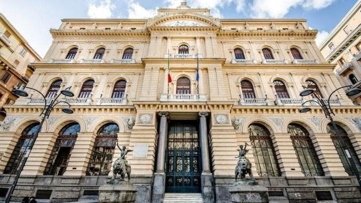 Napoli, commissariata la Camera di commercio
