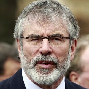 Caso Adams, il vicepremier McGuinness: "Forze oscure minacciano la pace"