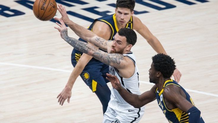 Basket, Nba: Milwaukee perde Antetokounmpo e partita, Durant trascina Brooklyn