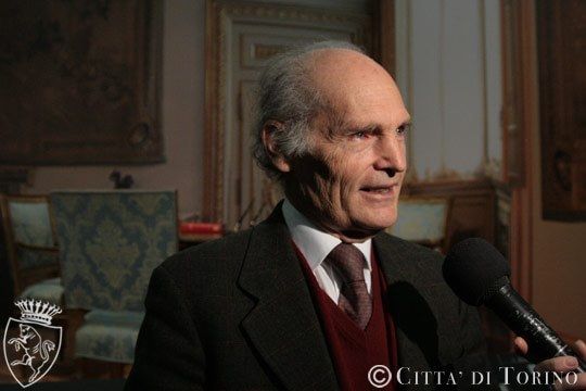 Roberto Einaudi: "La svendita a Berlusconi è la morte della fondazione"