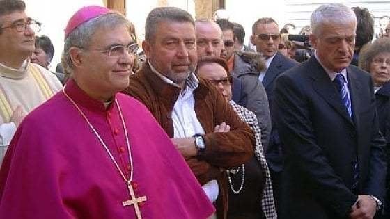 Ex vescovo di Trapani rinviato a giudizio per peculato con fondi dell'8xmille