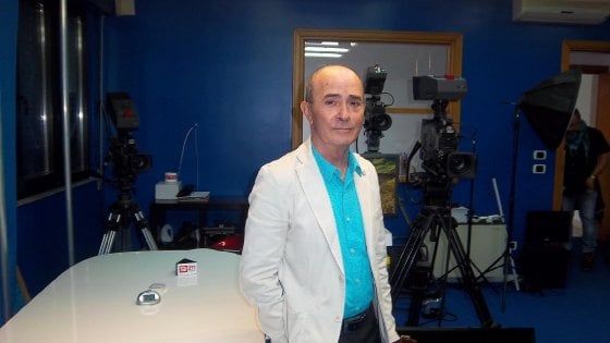 L'autore di 'Un amore così grande' diffida i 5 Stelle: "Non usatela come inno per il Movimento"