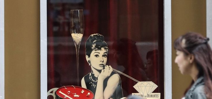 Venticinque anni senza Audrey: "L'eleganza è la sola bellezza che non sfiorisce mai"