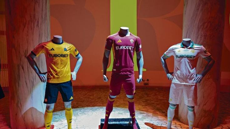 Roma, ecco il nuovo sponsor. Koné recuperato per Como