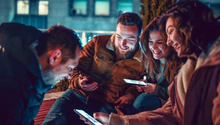 Sempre più italiani su internet: la pandemia come acceleratore per nuovi strumenti 