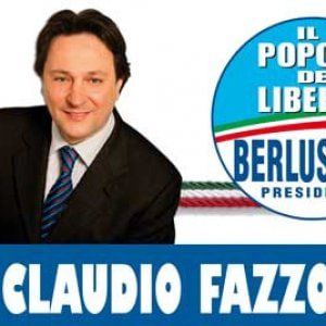 Scoppia il caso del senatore Fazzone. Fiano (Pd): "Siede in Antimafia ma si era schierato con le cosche"