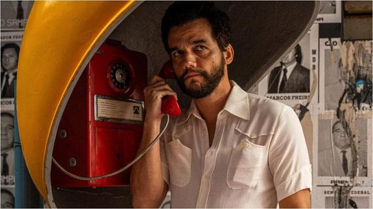 “L’agente segreto”, il Brasile oscuro che diventa cinema totale. La recensione