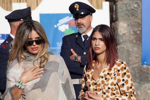 Ischia, volti da Forza Italia: "Siamo in 3500 per Berlusconi"