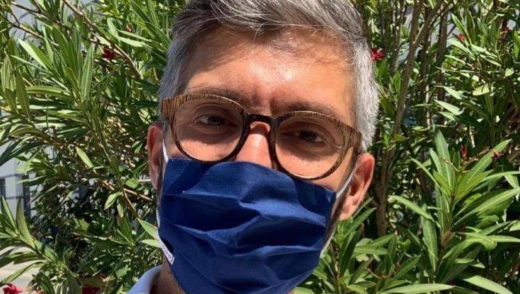 Il sindaco e il post ai suoi cittadini: "Mia figlia è malata, sostenetemi"