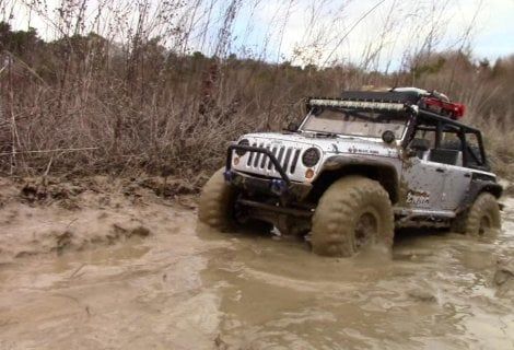 Jeep al 4x4 fest, il brivido scorre nel fango