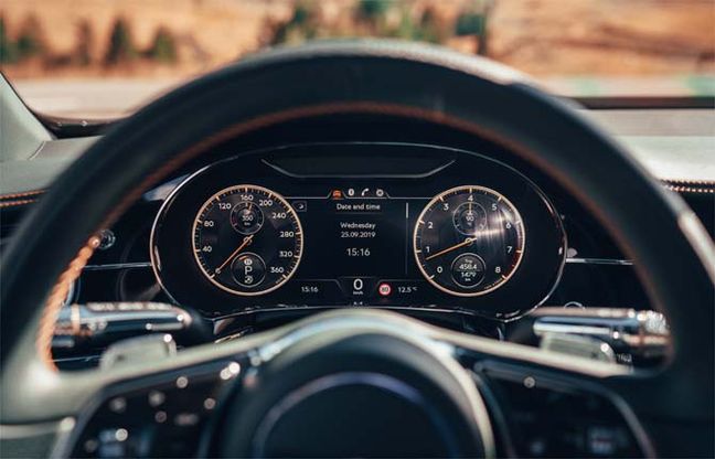 Bentley Flying Spur, la rivoluzione del display digitale