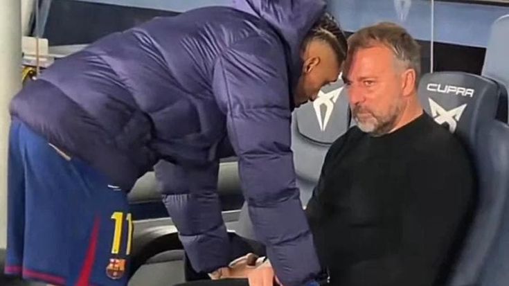 Flick quasi in lacrime dopo Barcellona-Alaves, Raphinha lo consola: cosa è successo