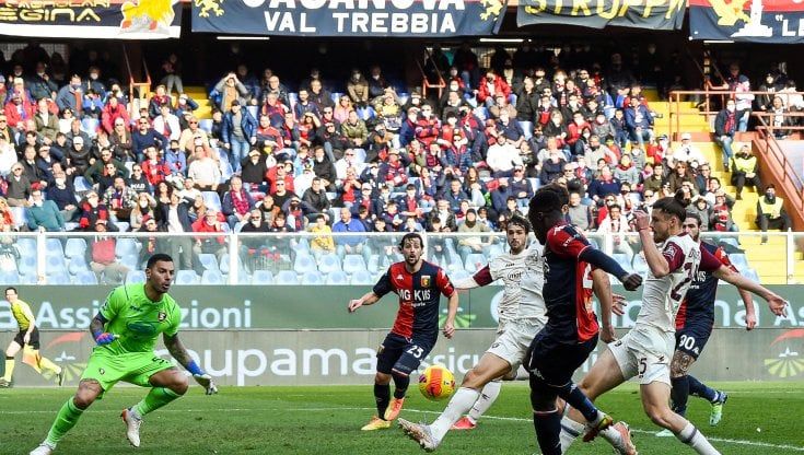 Genoa-Salernitana 1-1: Bonazzoli risponde a Destro, ma il pari non serve a nessuno