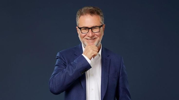Fabio Fazio: “Una serata per Vanoni. Io, il suo amico che si divertiva a mettere in imbarazzo”