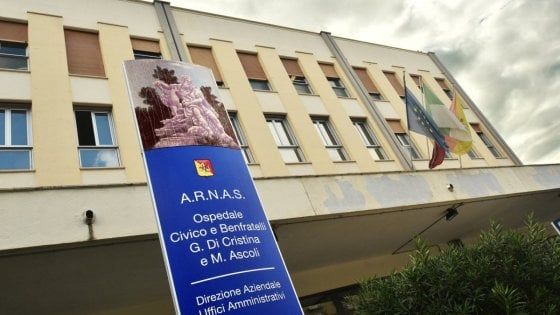 Palermo: il medico c'è ma il reparto non è pronto, il neurochirurgo fa solo visite
