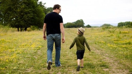 Sos genitori, l'allarme dei pedagogisti: "Sono fragili, aiutiamoli"