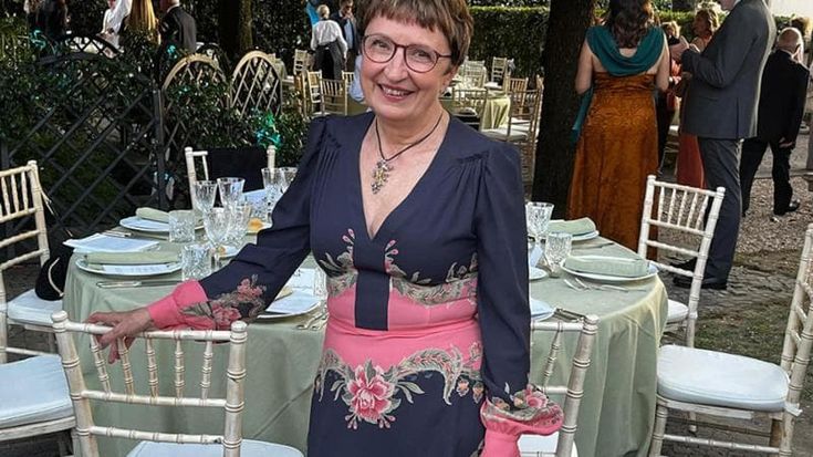 Donatella Di Pietrantonio: “Dopo lo Strega mi autorizzo a cambiare vita, dal 2025 smetterò di fare la dentista per dedicarmi alla scrittura”