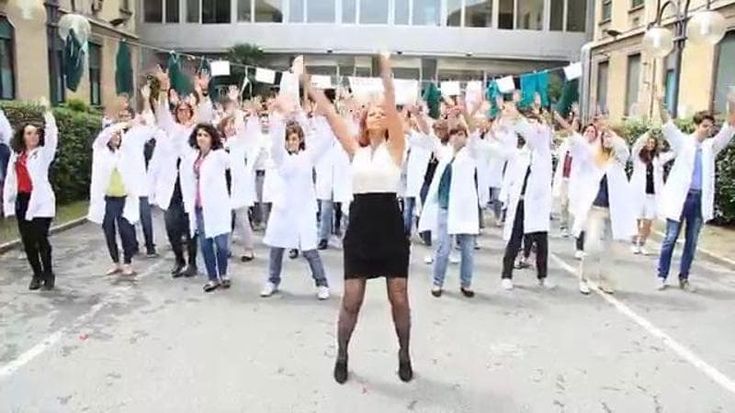 Stress e troppo lavoro, i medici specializzandi in fuga dagli ospedali