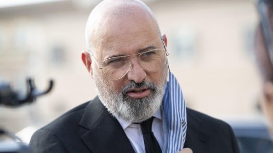 Elezioni, Bonaccini: "M5S dovrà decidere se stare da una parte o dall'altra"