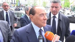 Europee, tra i Popolari riuniti a Bruxelles spunta anche Berlusconi: "Io sempre stato in pista"