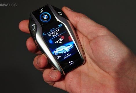 Display touch e funzioni avanzate, la chiave della Bmw Serie 5 è smart