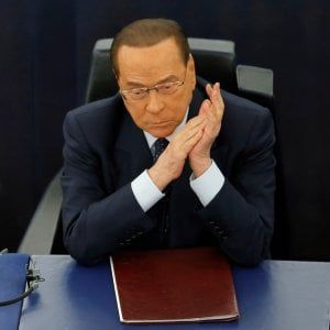 Peninsula blinda il riassetto di Mediaset, Vivendi: "E' illegale"