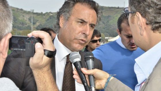 "L'ippodromo di Agnano senza contratto, le istituzioni rispondano"