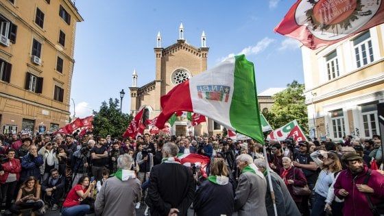 Omicidio Desirée,  San Lorenzo diviso anche nei cortei. Gabrielli difende il prefetto di Roma