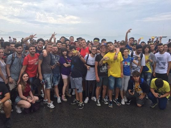 Il primo raduno Pokemon go a Napoli 