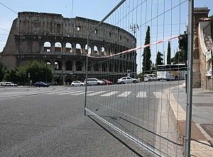 Fori pedonali, rivoluzione del traffico<br />anche viale Manzoni sar&agrave; a senso unico