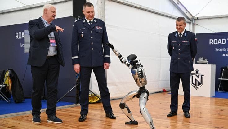 A combattere mandiamo i robot. Ma ecco perché non ci dobbiamo fidare troppo
