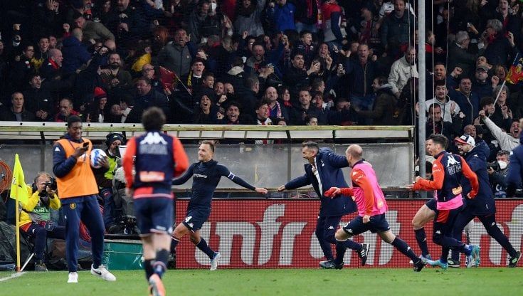 Genoa-Juventus 2-1: decide Criscito su rigore al 96', i rossoblù sperano ancora