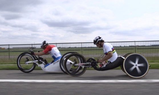 Alex Zanardi verso le paralimpiadi: un docu-film racconta la sua avventura