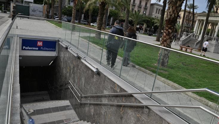 Di rinvio in rinvio, la promessa di Lagalla: “Fermate Porto e Politeama aperte prima dell’estate”