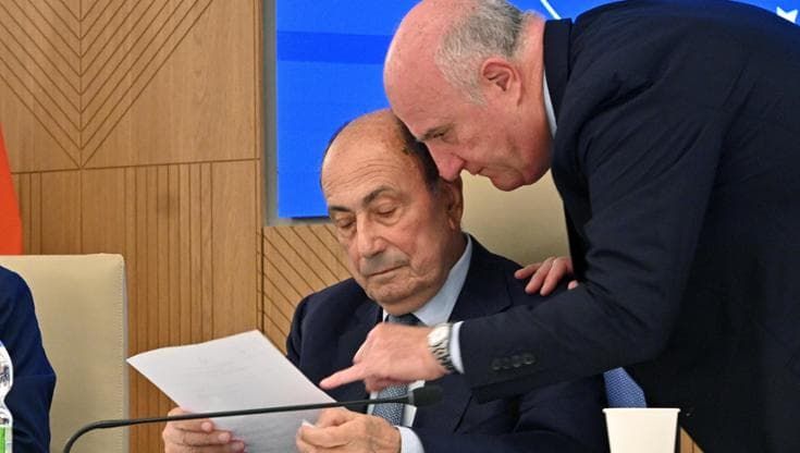 Forza Italia commissaria la Sicilia: guerra tra correnti per il nome