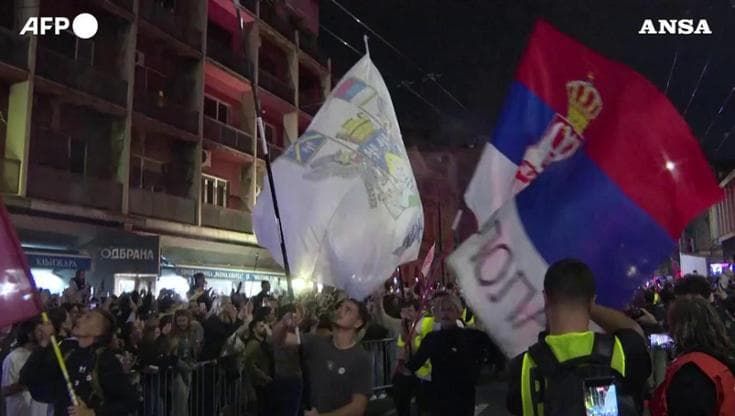Serbia, la marcia degli studenti a Belgrado per la conclusione della campagna elettorale
