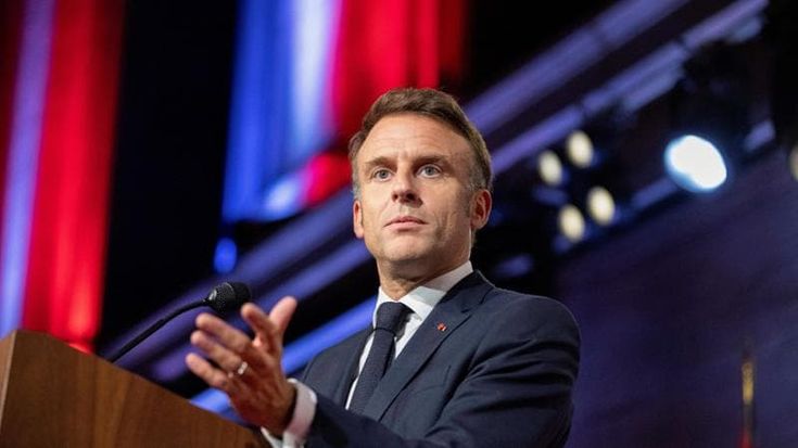 Tagli e tasse per risanare il deficit La Francia affronta “il baratro”
