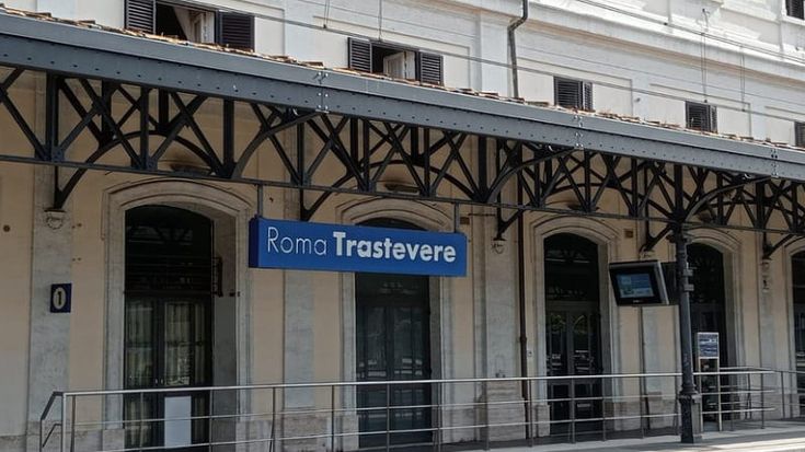 Trastevere, circolazione ferroviaria sospesa: uomo muore dopo essere stato travolto dal treno