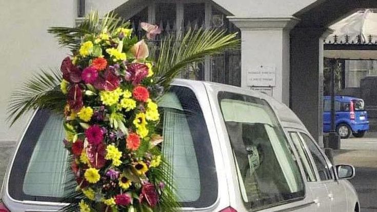 Abusi sessuali sulla nipote durante il funerale della nonna: zio condannato a 4 anni
